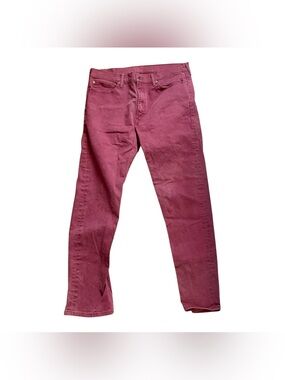 Levi’s 513 Slim Straight Jeans